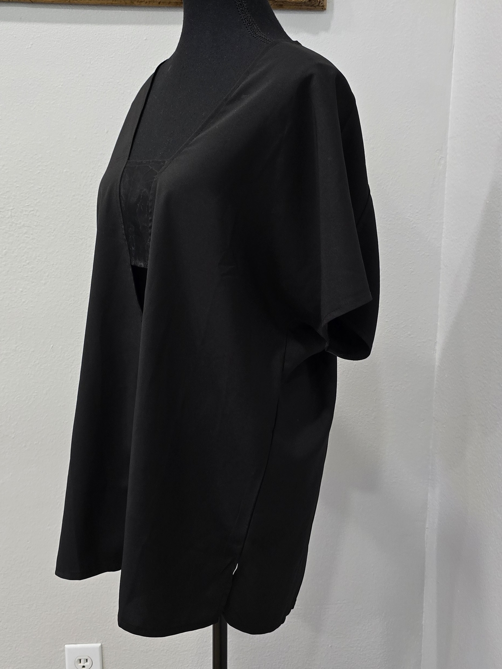 Missguided Black V-Neck Sheer Mesh Detail Oversized Tunic Top Size 14 - Picture 3 of 8